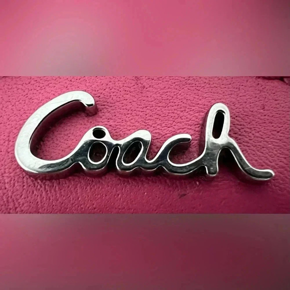 COACH | ladies Signature Jacquard clutch wallet - Picture 5 of 16